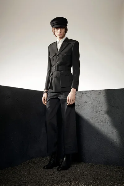 Look 9